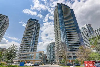 Condo Apartment in Toronto