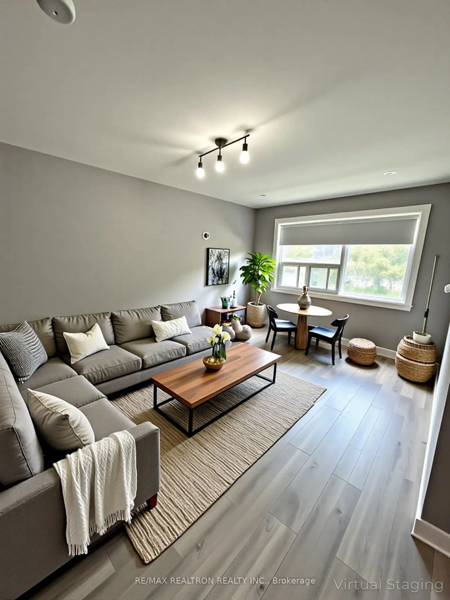 1566 Avenue Road 106, Toronto C04, ON M5M 3X6
