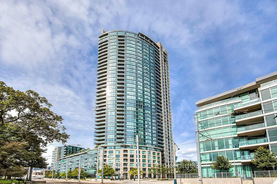 219 Fort York Boulevard 3212, Toronto C01, ON M5V 1B1