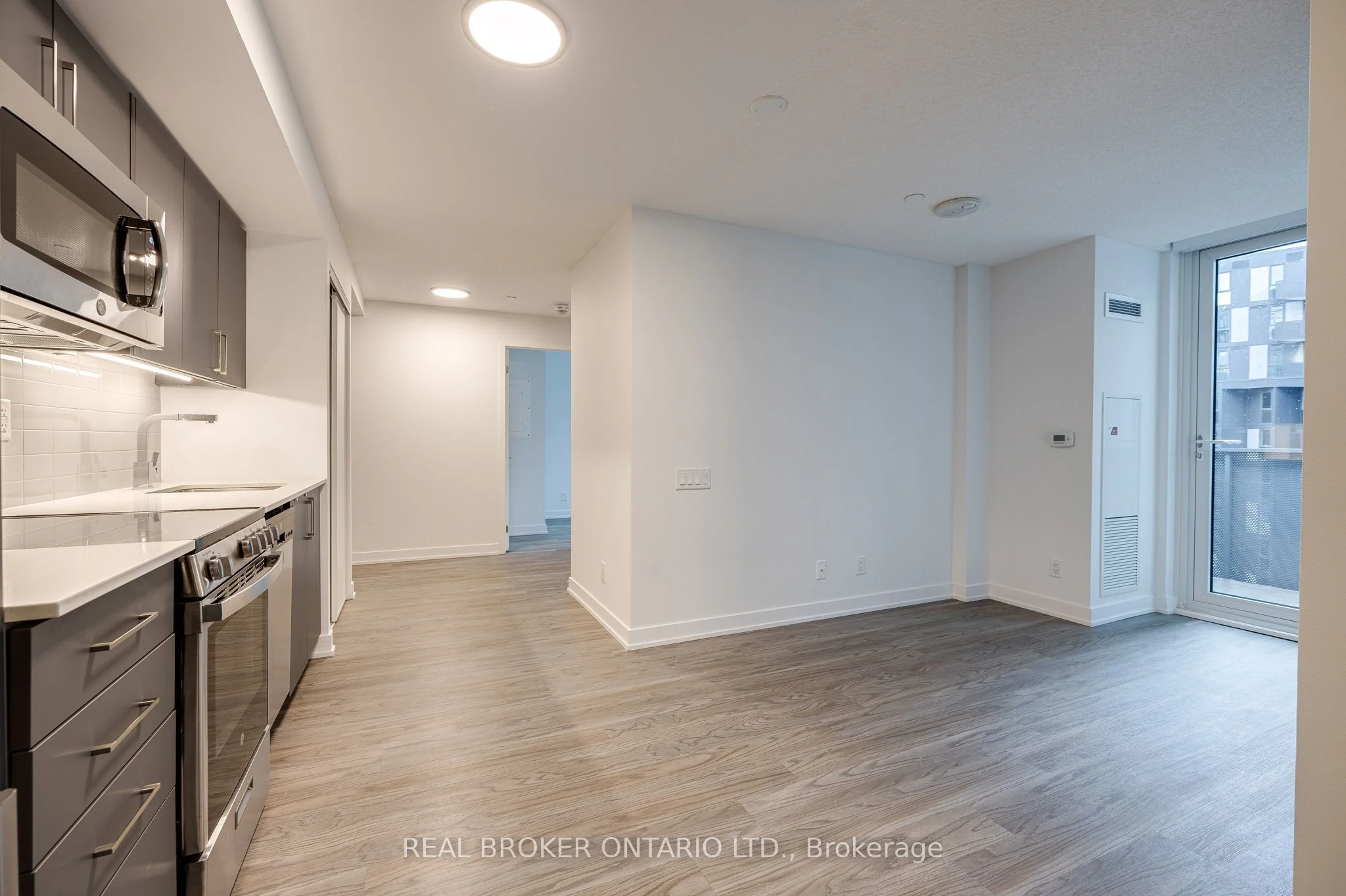 38 Monte Kwinter Court 704, Toronto C06, ON M3H 0E2