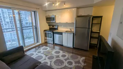 Condo Apartment in Toronto