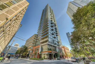 Condo Apartment in Toronto