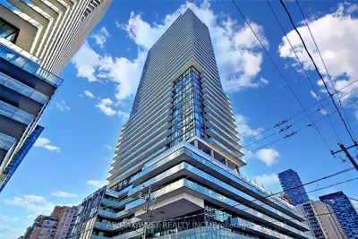 Condo Apartment in Toronto