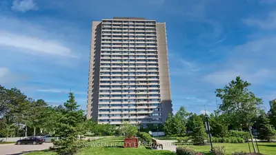Condo Apartment in Toronto