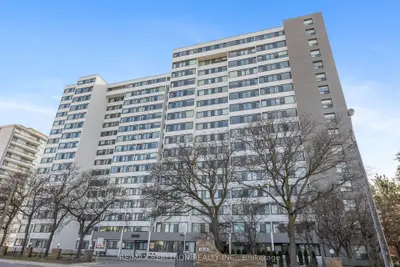 Condo Apartment in Toronto