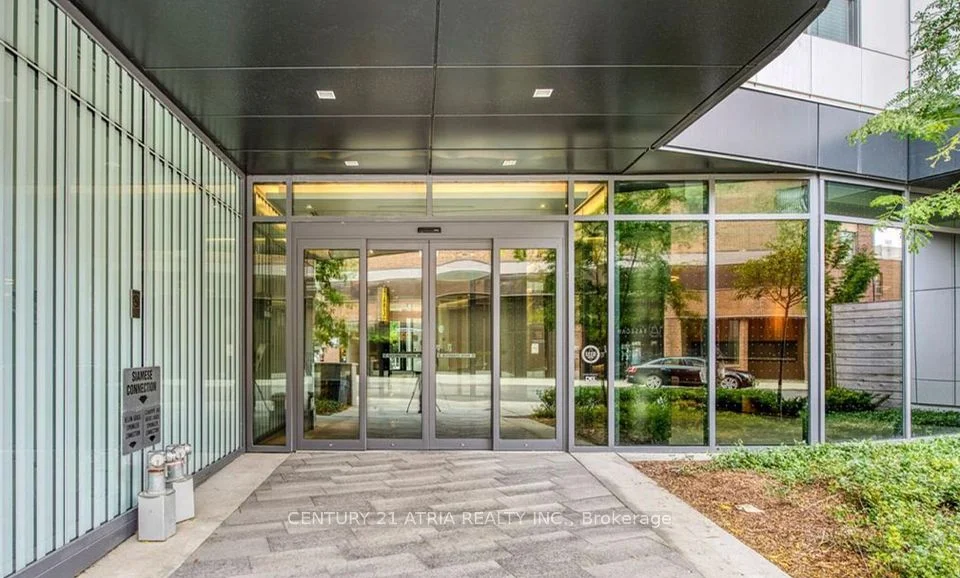 38 Cameron Street 1229, Toronto C01, ON M5T 0C3