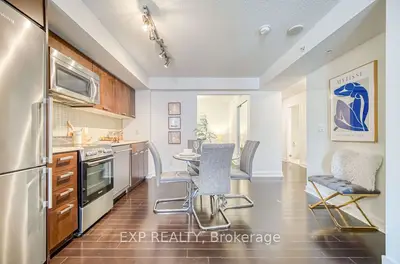 Condo Apartment in Toronto