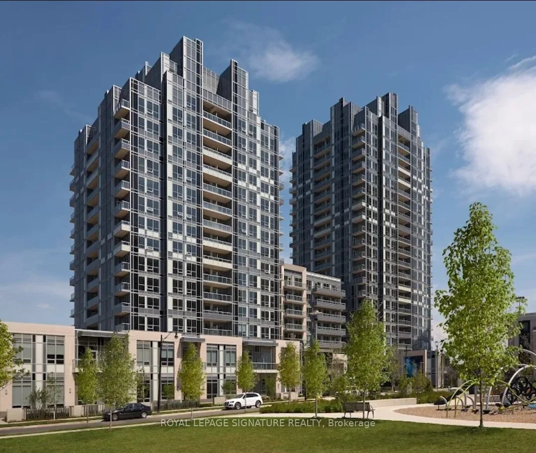 Co-op Apartment in Toronto