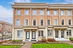 20 Hargrave Lane 12, Toronto C12, On M4n 0a4