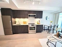 25 E Richmond Street E 704, Toronto C08, ON M5C 0A6