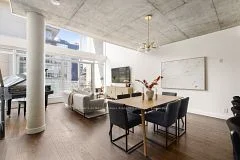 75 Portland Street 508, Toronto C01, On M5v 2m9