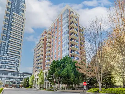 Condo Apartment in Toronto