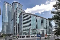 19 Grand Trunk Crescent 315, Toronto C01, ON M5J 3A3