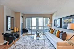 25 Grenville Street 1801, Toronto C01, ON M4Y 2X5