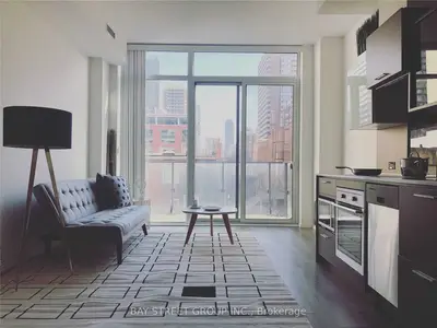 Condo Apartment in Toronto