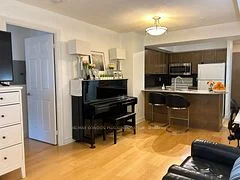 763 Bay Street 1708, Toronto C01, ON M5G 2R3