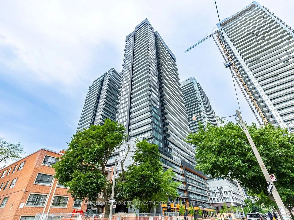 117 Broadway Avenue 1507, Toronto C10, ON M4P 1V3