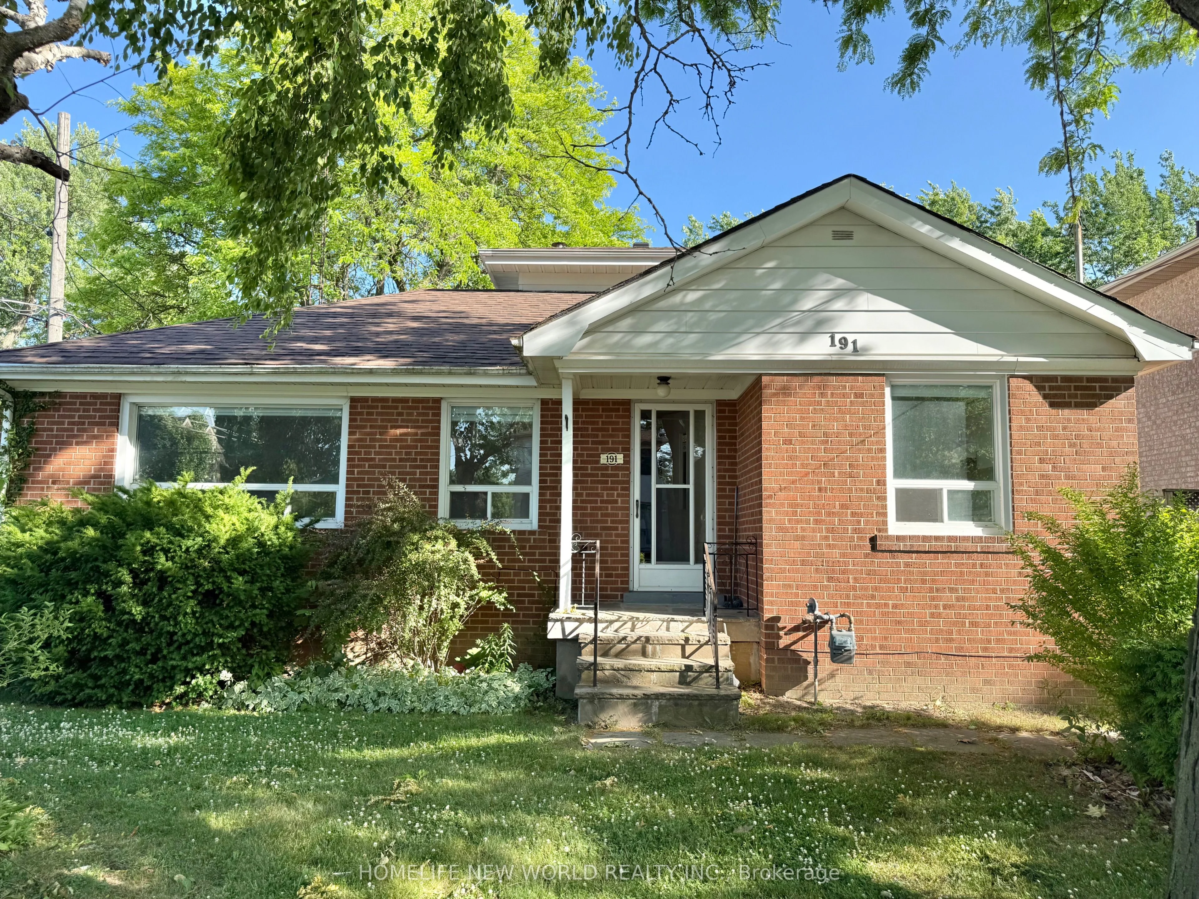 Detached in Toronto