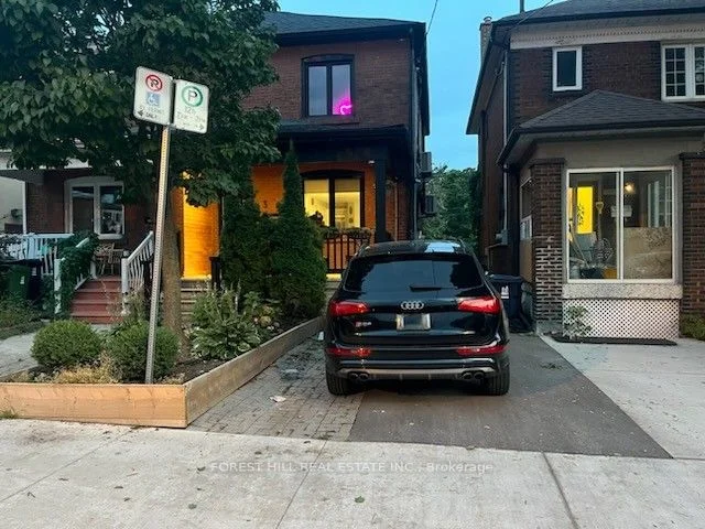 3 Eleanor Avenue Bsmt, Toronto C03, On M6e 1z8