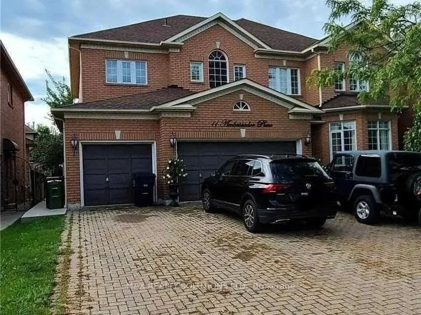 11 Ambassador Place Bsmt, Toronto C06, ON M3H 5Z9
