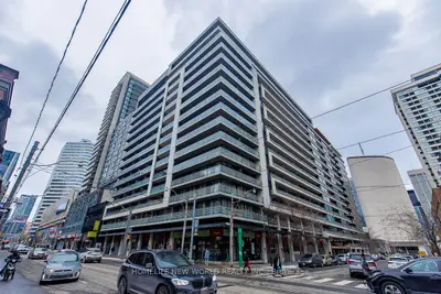 Condo Apartment in Toronto