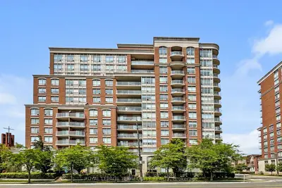 Condo Apartment in Toronto