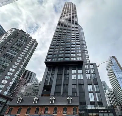 Condo Apartment in Toronto