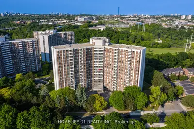 Condo Apartment in Toronto