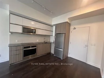 10 deerlick Court 209, Toronto C13, ON M3A 0A7