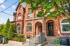 261 Ossington Avenue 1, Toronto C01, ON M6J 3A1