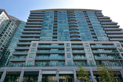 Condo Apartment in Toronto