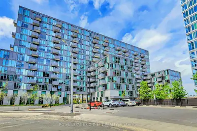 Condo Apartment in Toronto