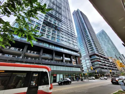 Condo Apartment in Toronto