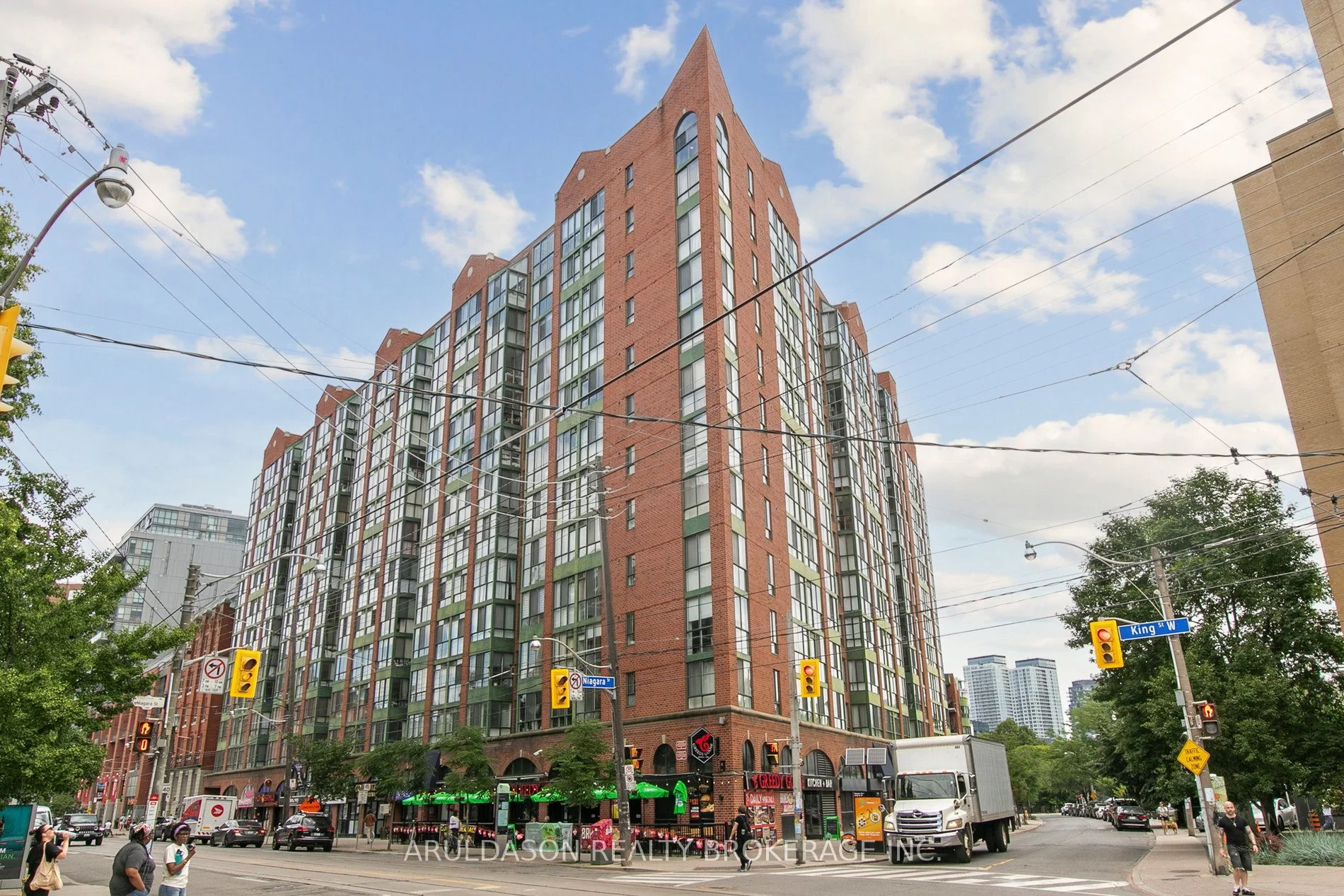 801 King Street W 716, Toronto C01, ON M5V 3C9