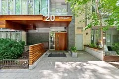 20 Stewart Street 402, Toronto C01, ON M5V 1H6