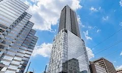 488 University Avenue 4912, Toronto C01, ON M5G 0C1