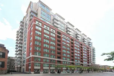 Condo Apartment in Toronto
