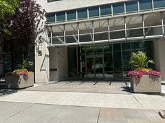 18 Parkview Avenue 1211, Toronto C14, On M2n 7h7