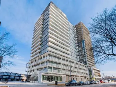 Condo Apartment in Toronto