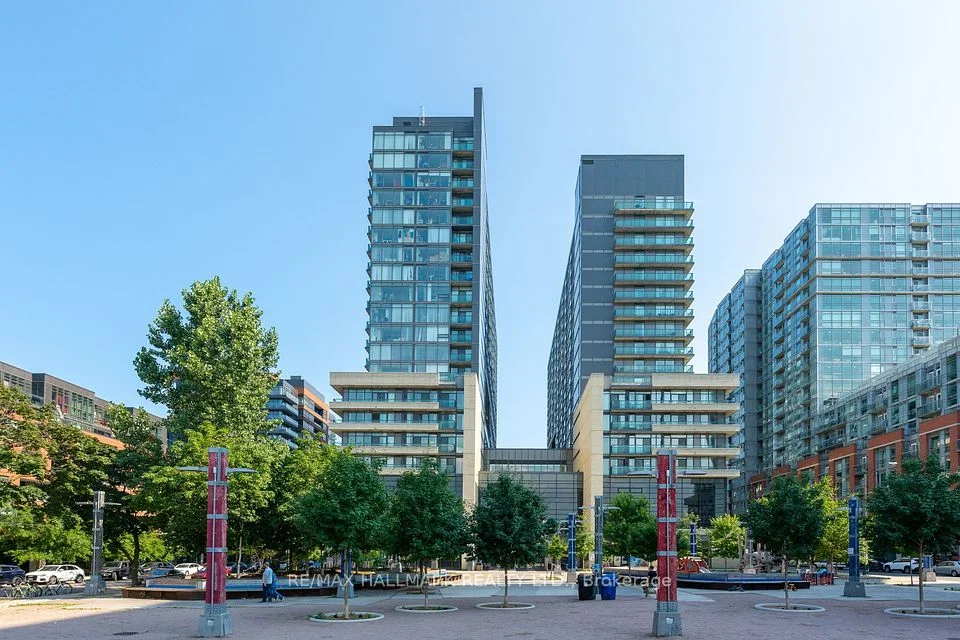 36 Lisgar Street 2122e, Toronto C01, On M6j 0c7