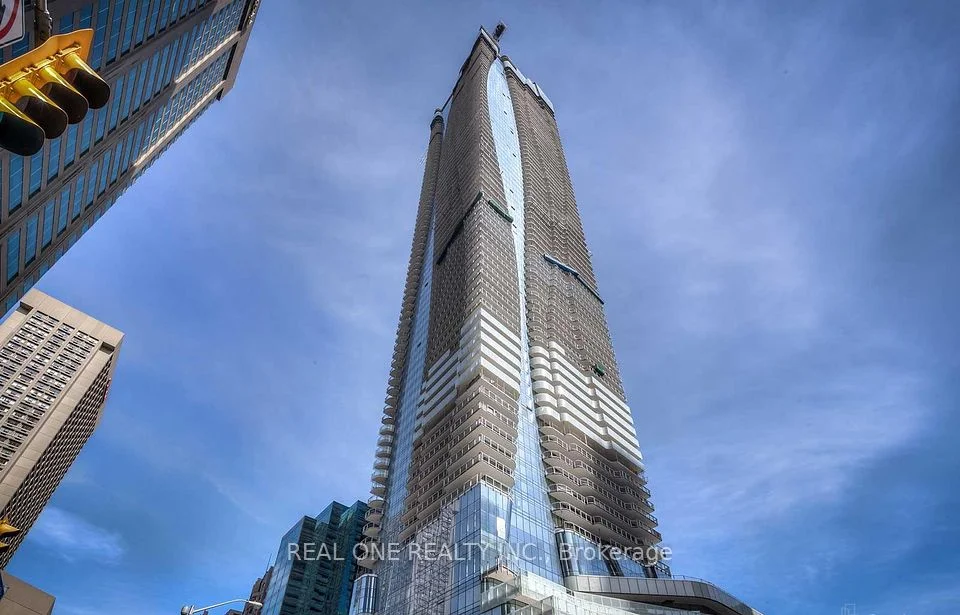 1 BLOOR Street E 4205, Toronto C08, ON M4W 0A8