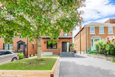 Detached in Toronto