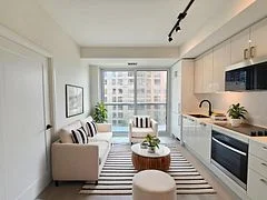 280 Dundas Street W 705, Toronto C01, ON M5T 0E3