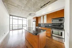 33 Mill Street 523, Toronto C08, ON M5A 3R3
