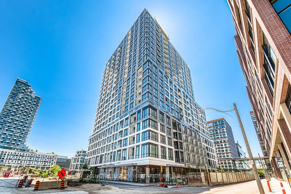15 Richardson Street 608, Toronto C08, ON M4W 0B1