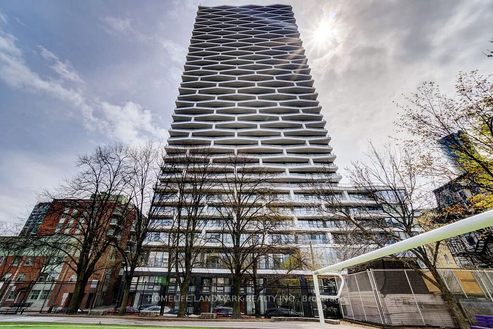 85 Wood Street 1702, Toronto C08, ON M4Y 0E8