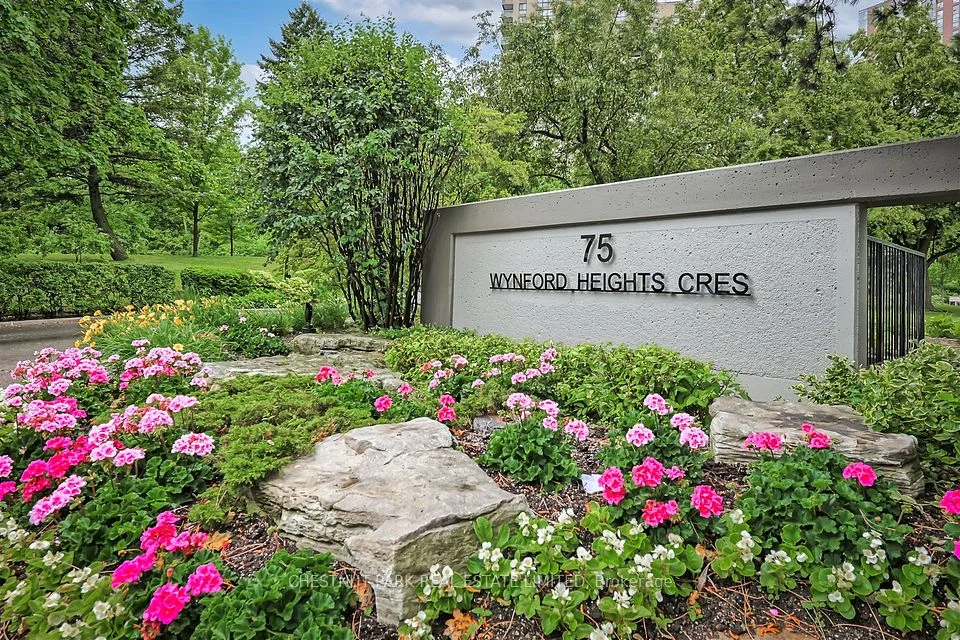 75 Wynford Heights Crescent 305, Toronto C13, ON M3C 3H9