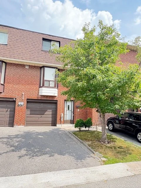 14 Capella star Way, Toronto C15, ON M2J 1N4