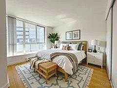 38 Elm Street 3203, Toronto C01, On M5g 2k5