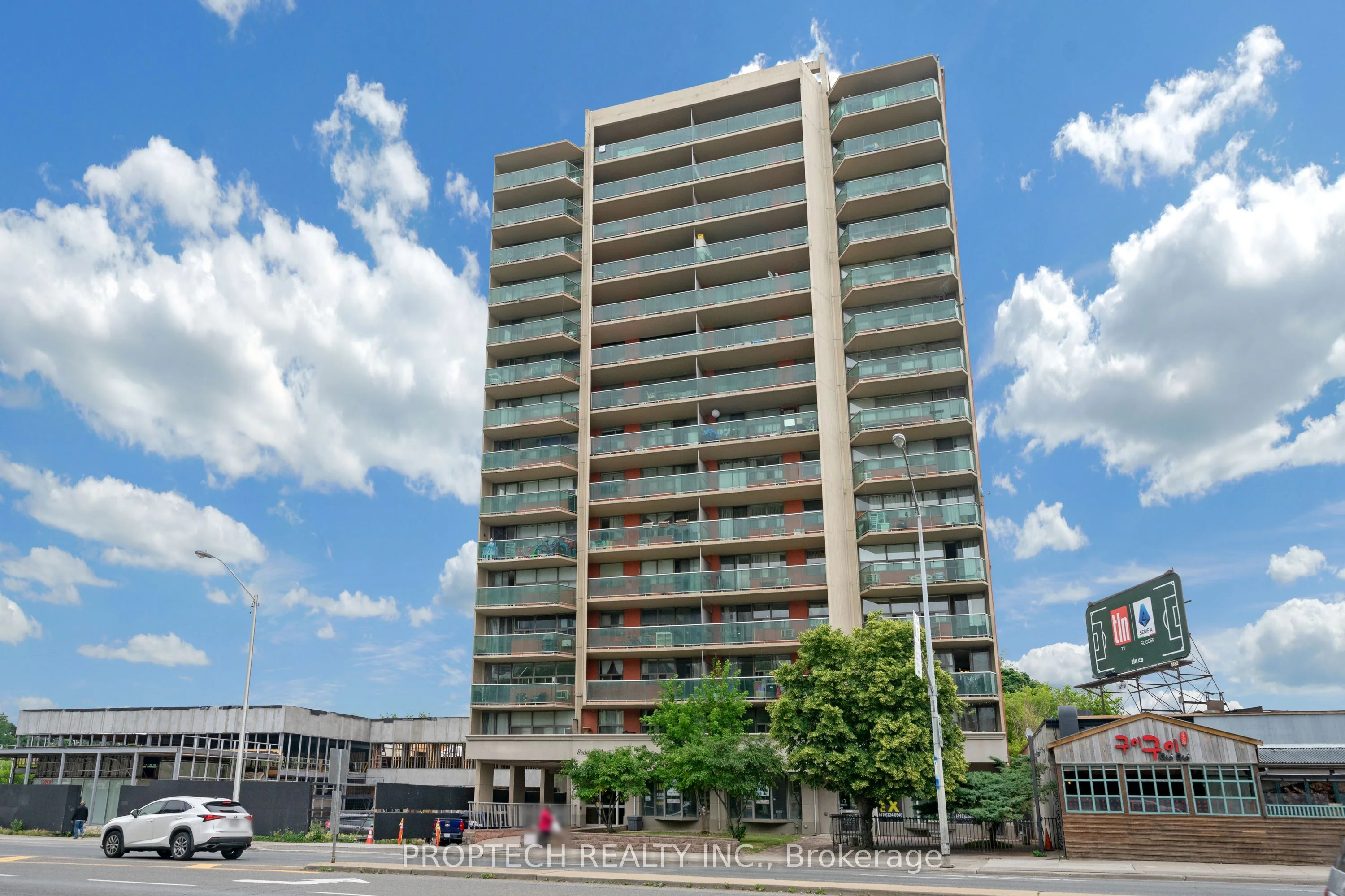 5949 Yonge Street 1404, Toronto C14, ON M2M 3V8